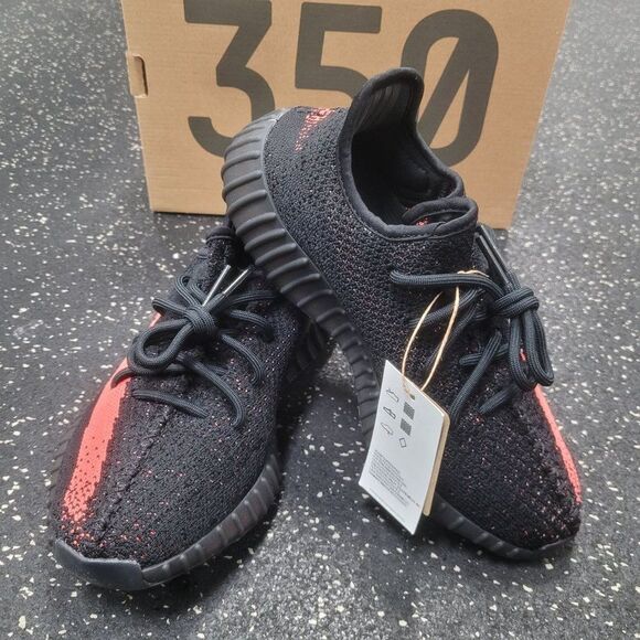 Adidas Yeezy 350 V2 Core Black Red Men's Size 5.5 BY9612 - Picture 5 of 8